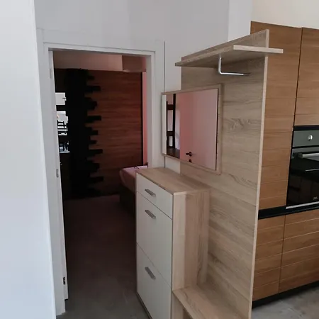 Miqesia 1 Shengjin (Lezhe)